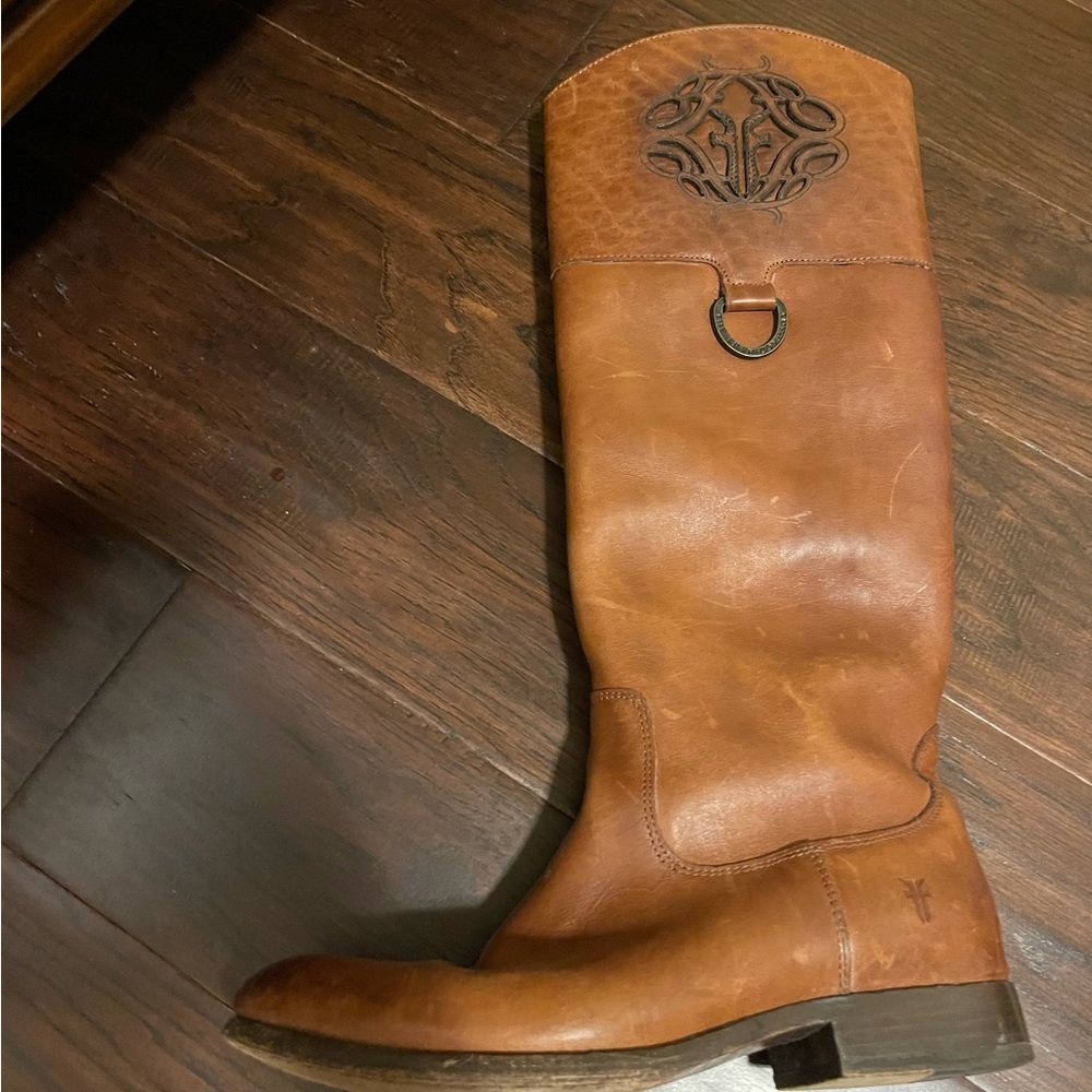 Frye Melissa Logo Boots Size 8.5